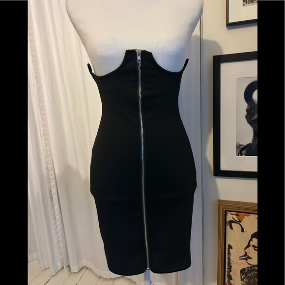 Corset skirt - Picture 1 of 3